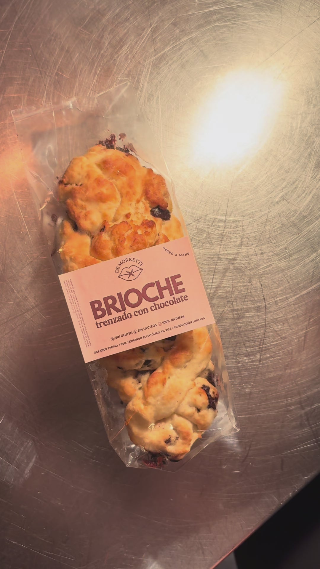 Brioche trenzado de chocolate sin gluten y sin lácteos